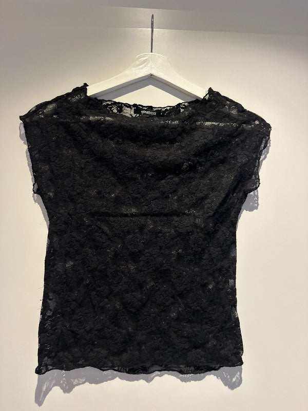 Gina tricot blúndubolur