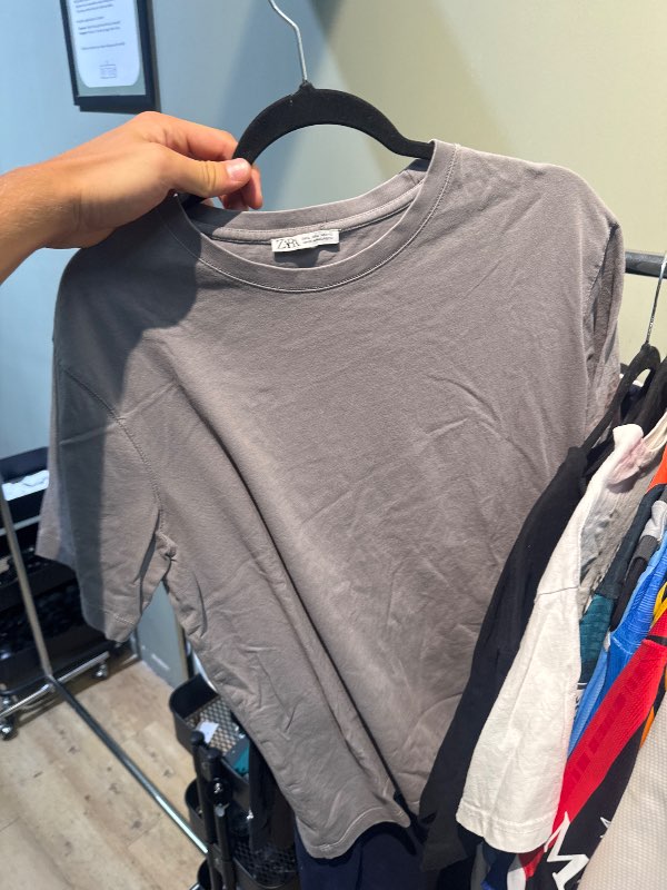 Zara tee