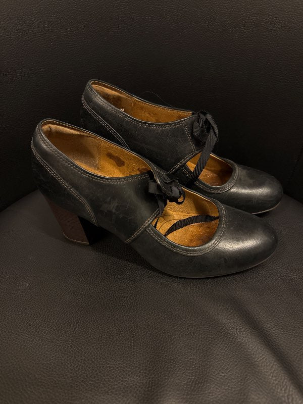 Clarks hælaskór