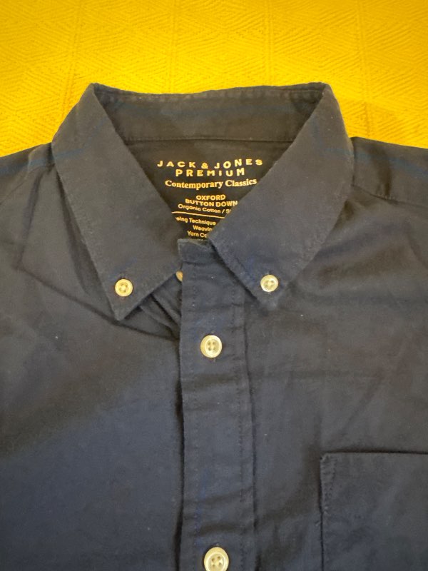 JACK & JONES