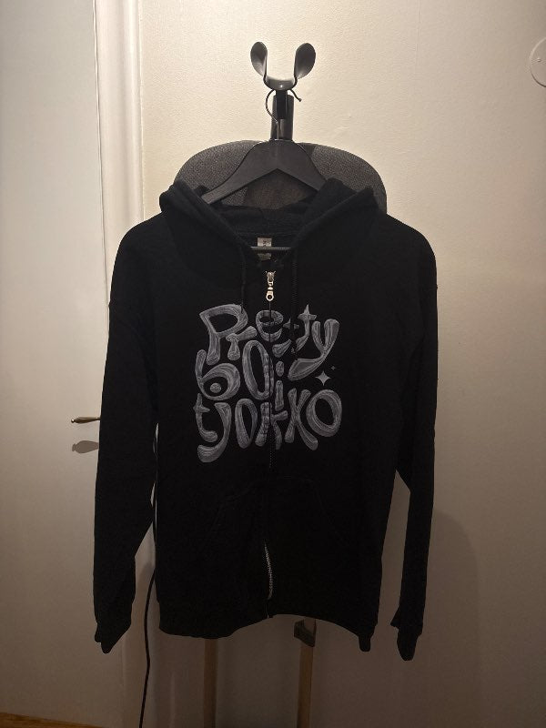 PrettyBoiTjokko peysa