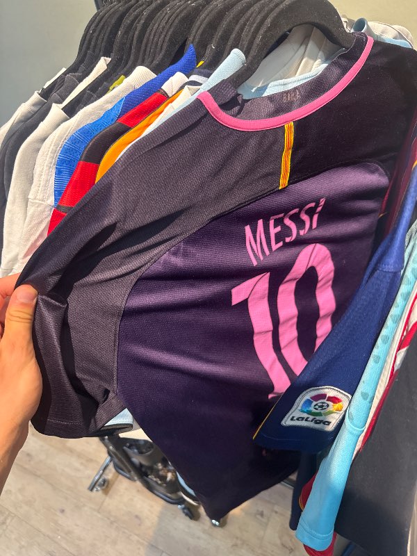 Messi barca treyja