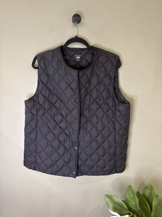 Uniqlo Vesti