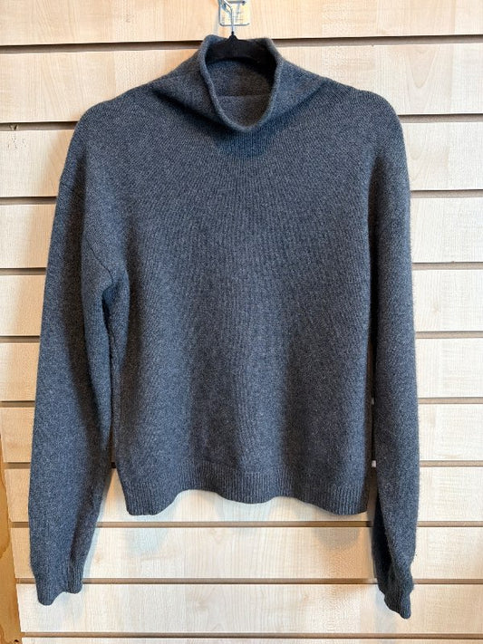 Aritzia peysa