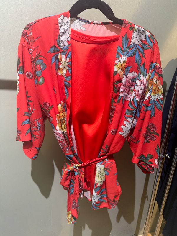 Kimono rauður með belti