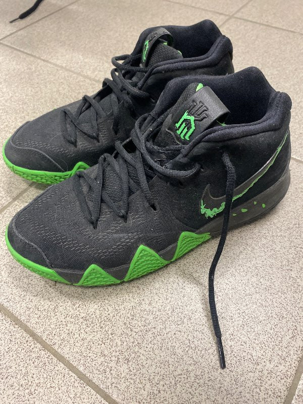 Kyrie körfubolta skór
