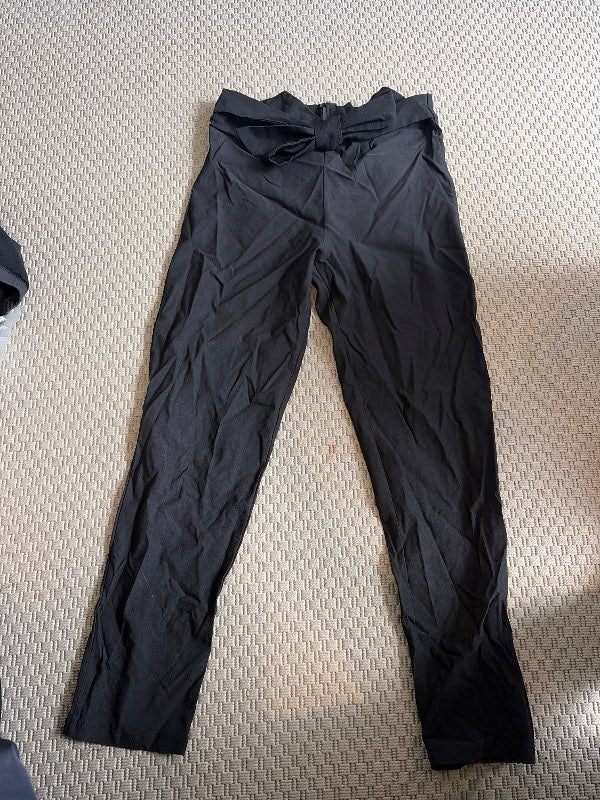Fashion Nova dragt buxur slaufa