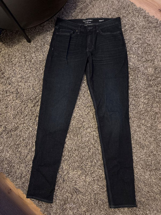 Banana Republic gallabuxur