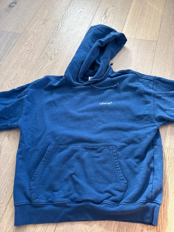 Levi’s hettupeysa blá