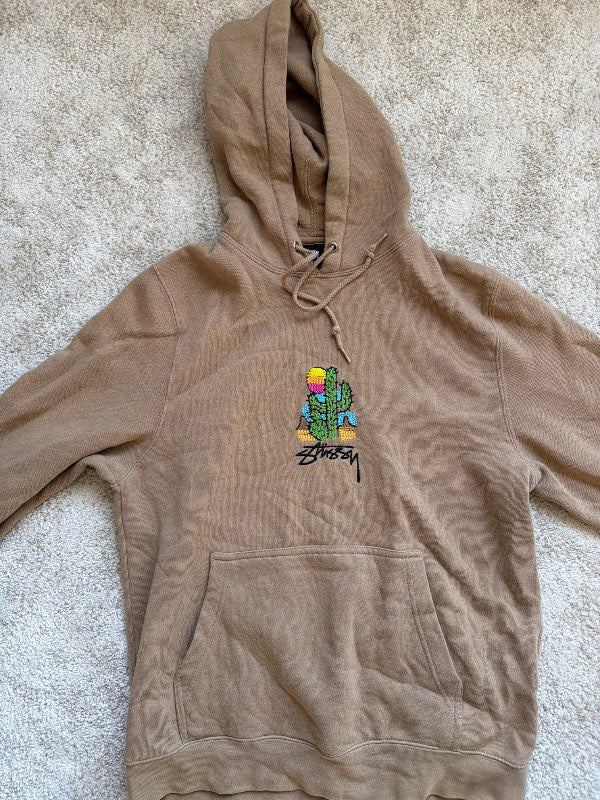 Stüssy hettupeysa