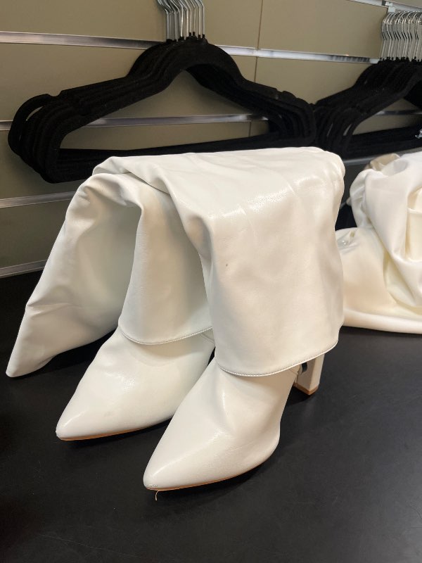 Júník boots hvítir