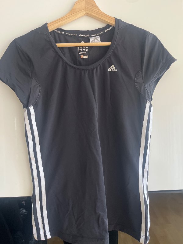 Bolur Adidas