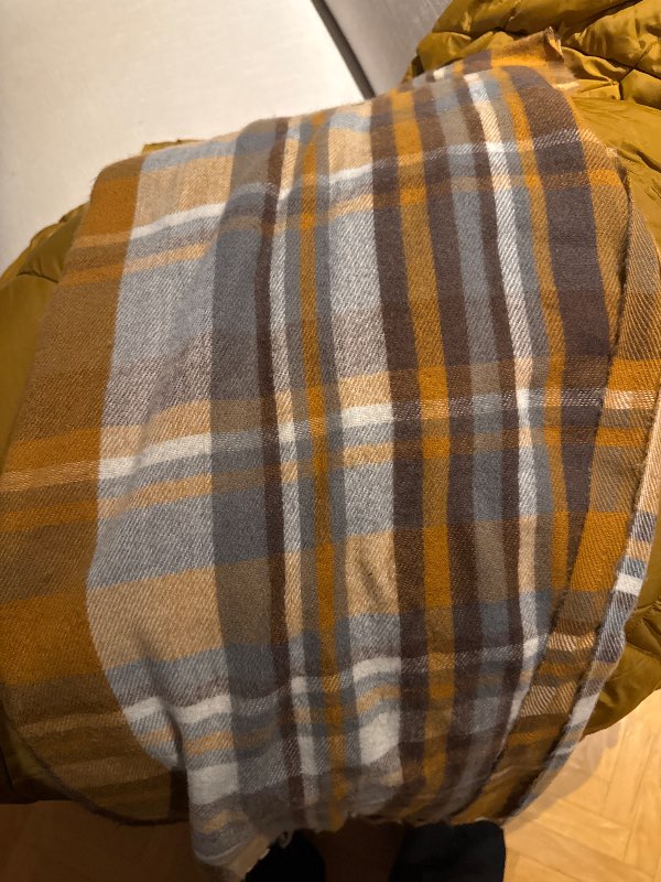 Trefill brúnn köflóttur