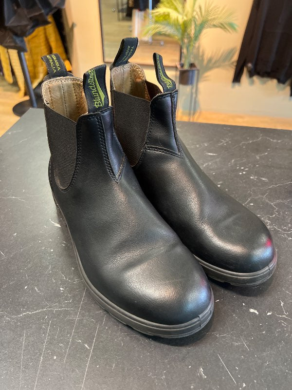 Blundstone
