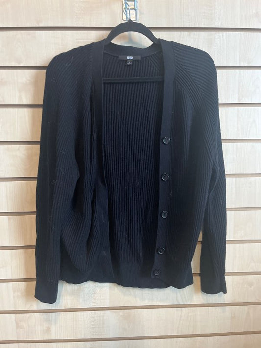 Uniqlo Peysa