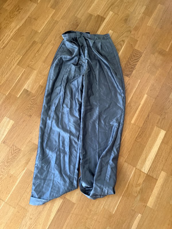Silfraðar dragtbuxur
