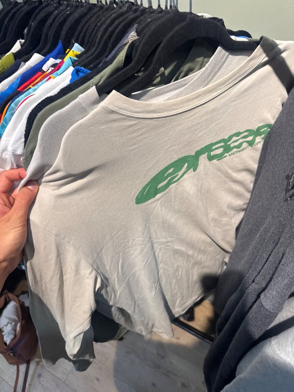 Longsleeve graphic tee