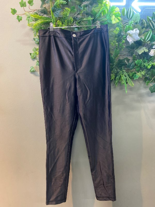River island buxur