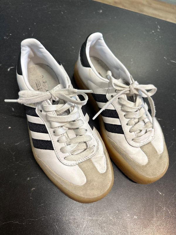 adidas hvitir samba
