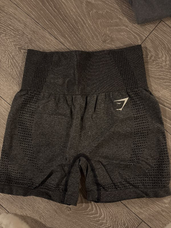 Gymshark stuttbuxur