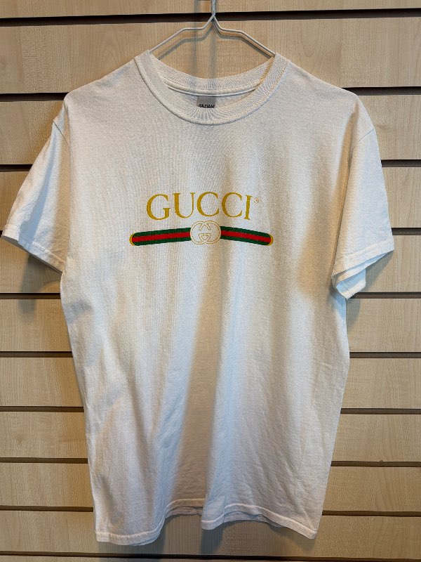 Gildan Gucci bolur