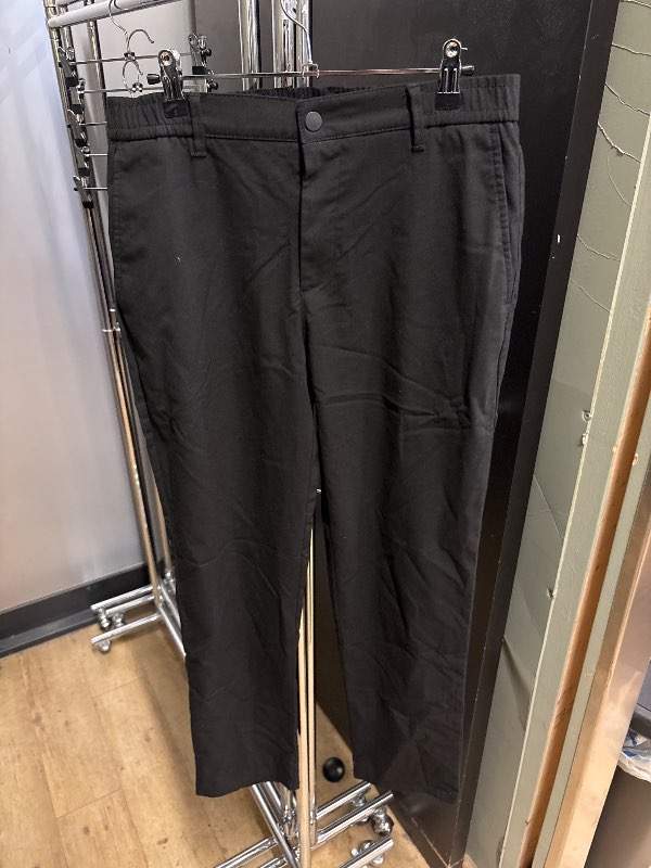 Zara buxur