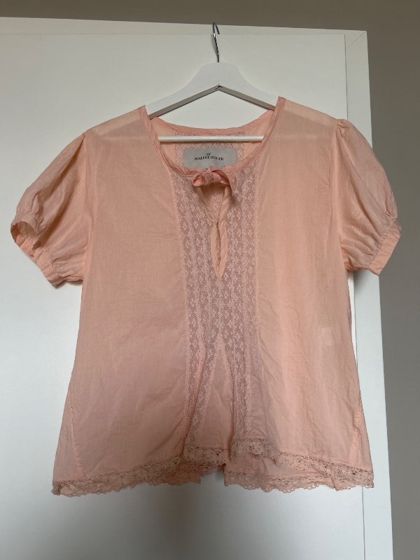 Toppur  MALENE BIRGEr