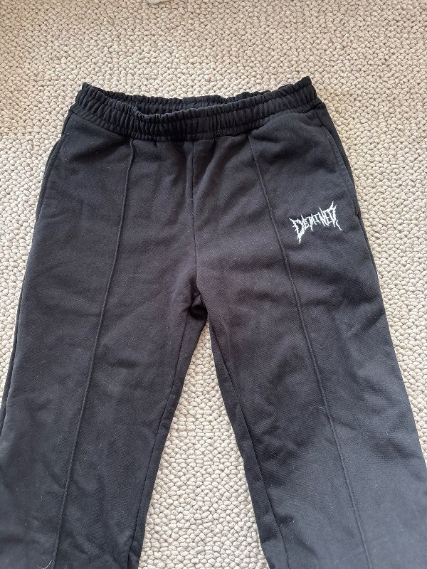 Detained joggingbuxur