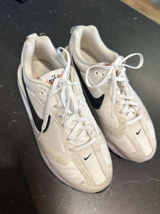 Nike air hvitir