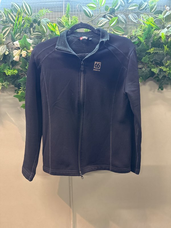 66. North fleece