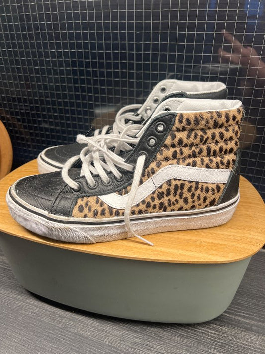 - leopard vans skór