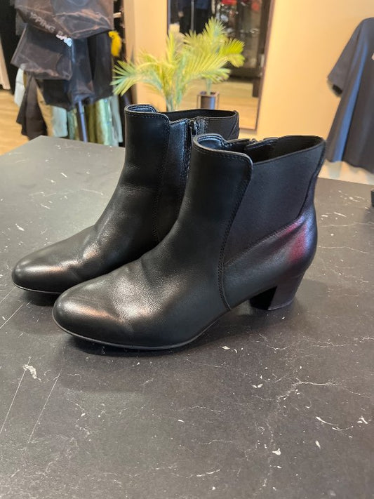 Clarks Hælar