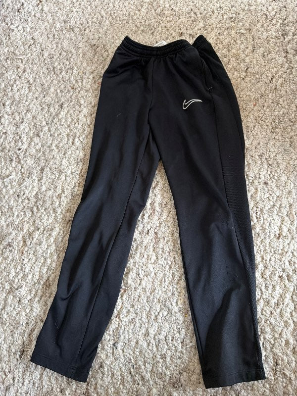 Nike svartar buxur