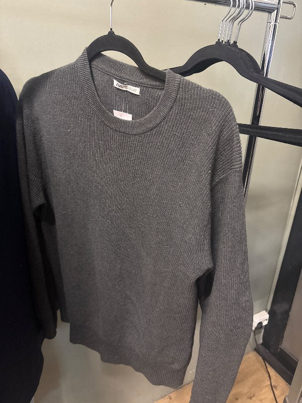 Grá crewneck