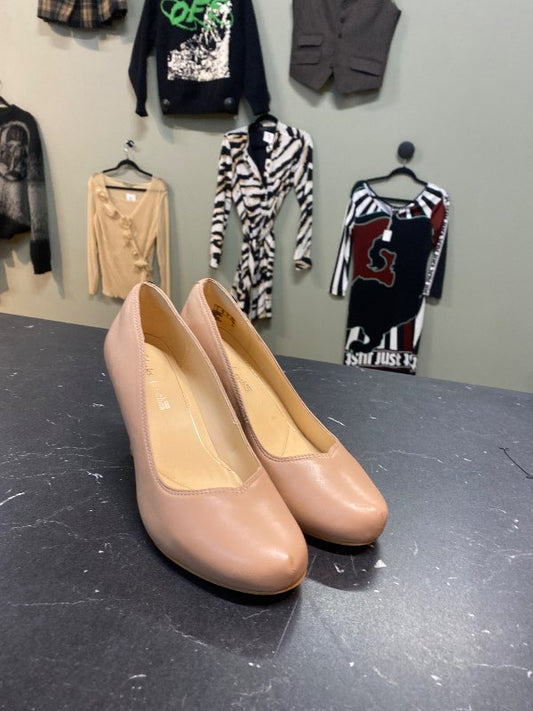 Clarks hælar