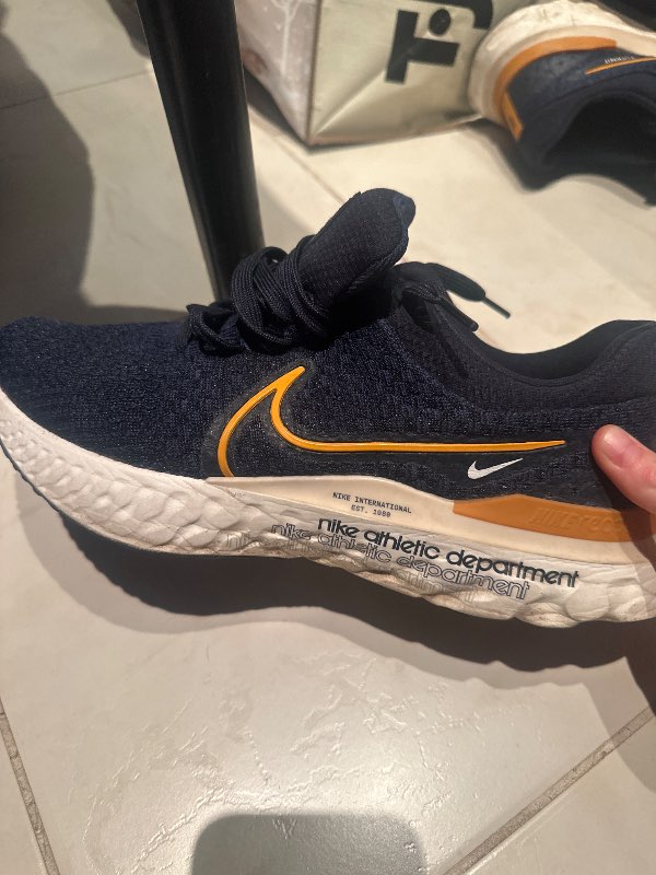 Nike skór kk 43