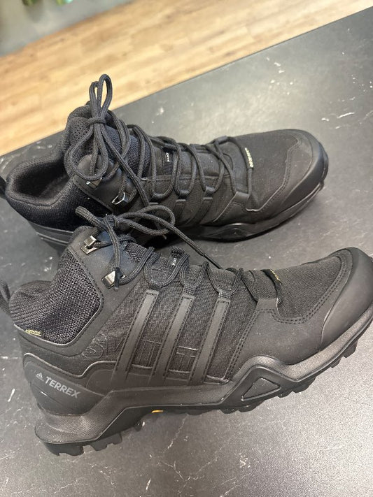 Nýjir adidas gönguskór