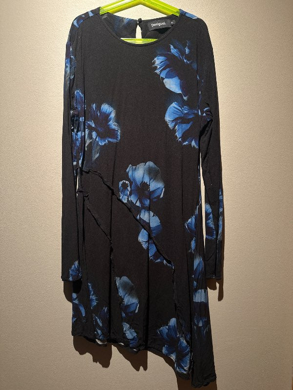 Desigual kjóll