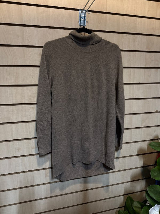 UNIQLO kragapeysa