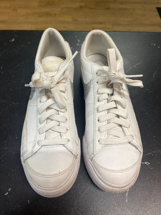 Nike platform