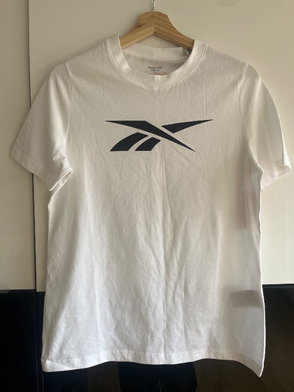 Nýr stuttermabolur Reebok