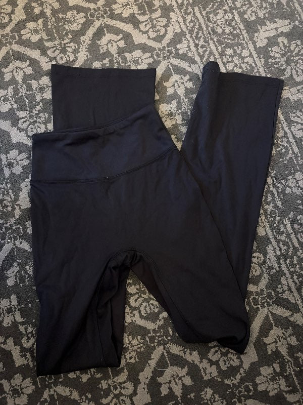 Gina tricot flare ræktarbuxur