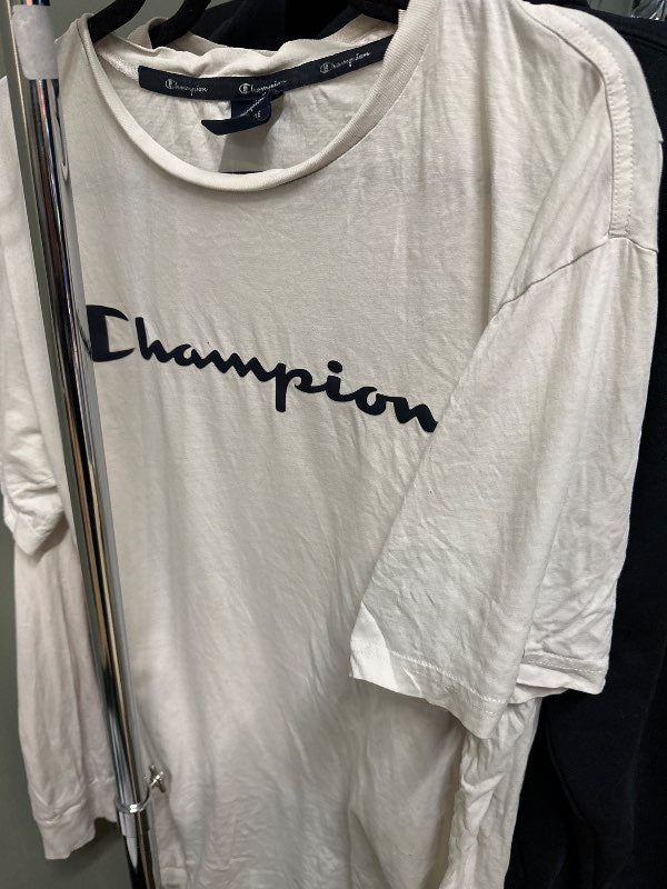 Champion Bolur