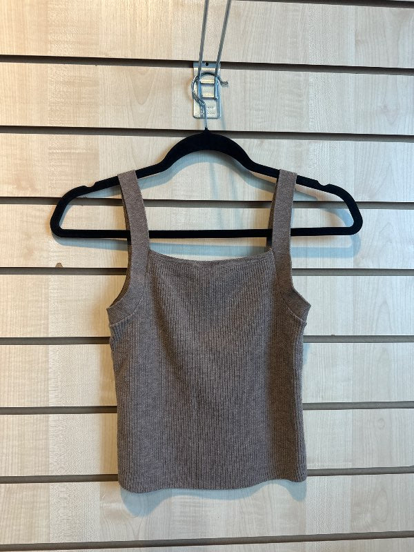 uniqlo bolur brúnn