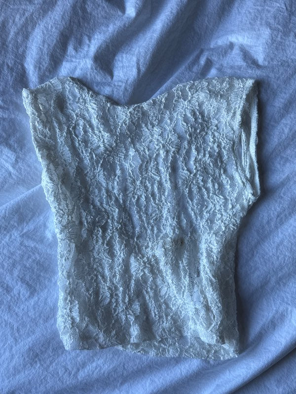 Lace hvítur bolur