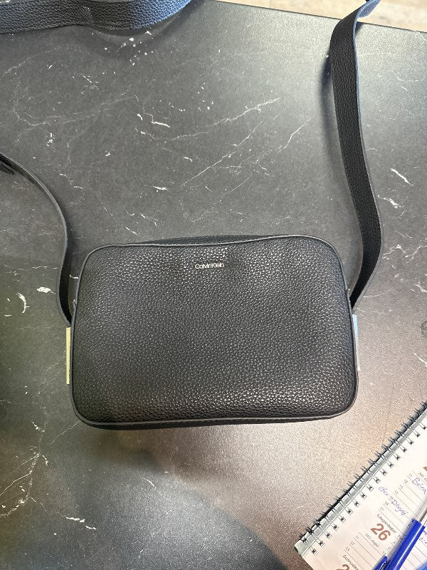 Calvin Klein veski