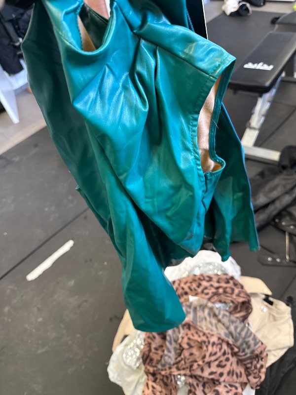 Grænn leður Asos bolur