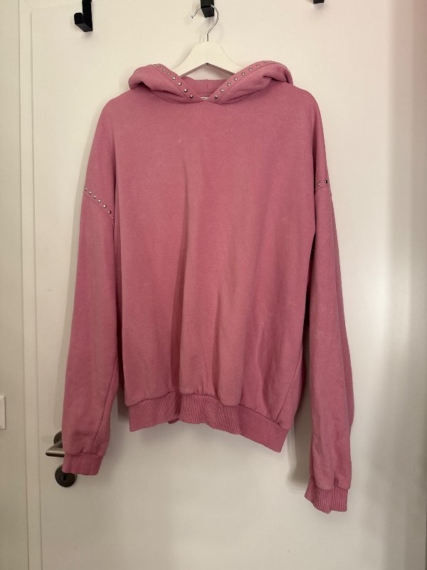 Bleik bershka hettupeysa