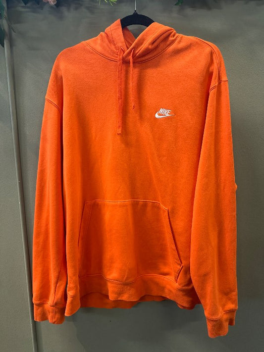 Nike hettupeysa