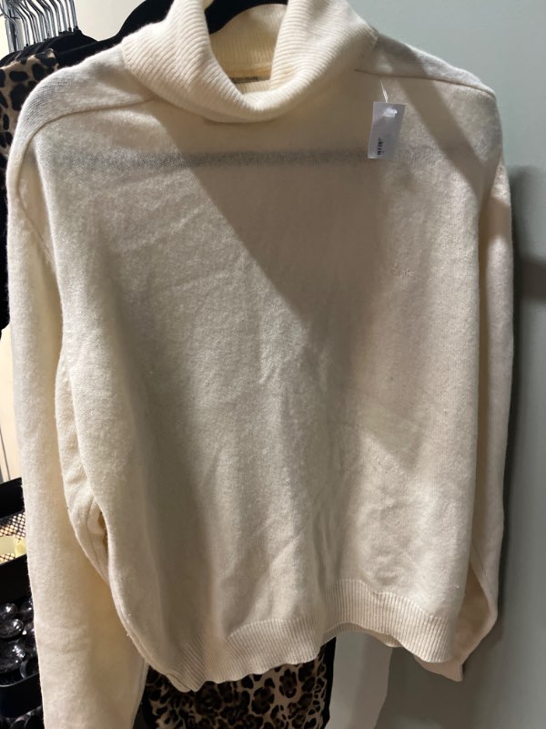 Leviis ljós nýleg peysa